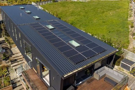 Photo of property in 3 Caldberg Close, Westmorland, Christchurch, 8025