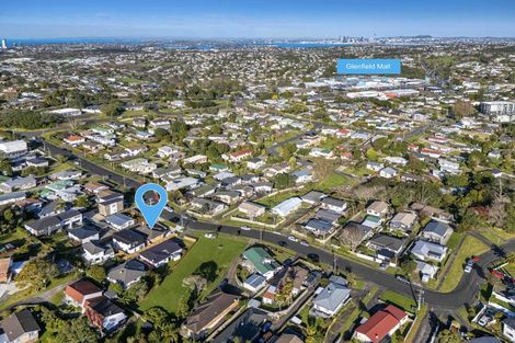 Photo of property in 25 Neal Avenue, Glenfield, Auckland, 0629