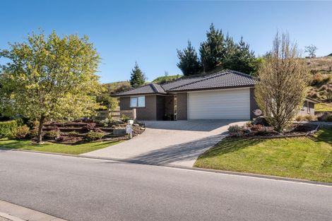 Photo of property in 25 Banbury Terrace, Lower Shotover, Queenstown, 9304