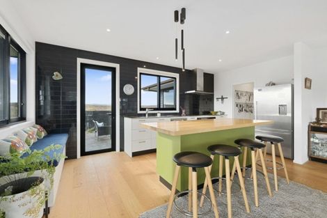 Photo of property in 219 Golden Road, Springvale, Alexandra, 9393