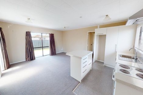 Photo of property in 126 Roberts Line, Kelvin Grove, Palmerston North, 4414