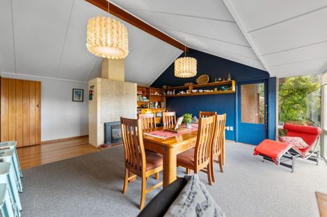 Photo of property in 16 Solway Street, Holmes Hill, Oamaru, 9401