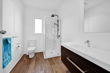 Photo of property in 23 Longfellow Road, Opunake, 4616