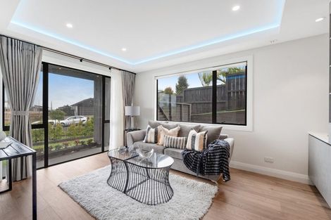 Photo of property in 4 Hapukupuku Avenue, Beachlands, Auckland, 2018