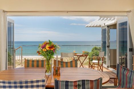 Photo of property in 92 Ocean Beach Road, Tairua, 3508