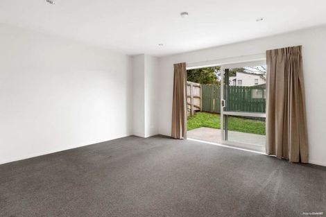 Photo of property in 11 Apple Orchard Way, Sunnyvale, Auckland, 0612