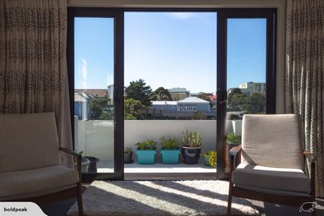 Photo of property in 12/24 Elizabeth Street, Mount Victoria, Wellington, 6011