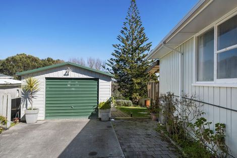 Photo of property in 356 Pukehina Parade, Pukehina, Te Puke, 3189
