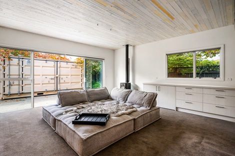 Photo of property in 92 Meadowstone Drive, Wanaka, 9305