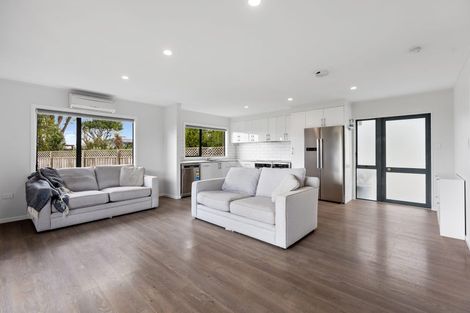 Photo of property in 10 Meade Place, Bell Block, New Plymouth, 4312