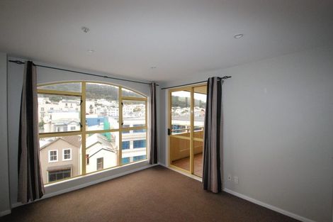 Photo of property in 6f/5 Kent Terrace, Mount Victoria, Wellington, 6011