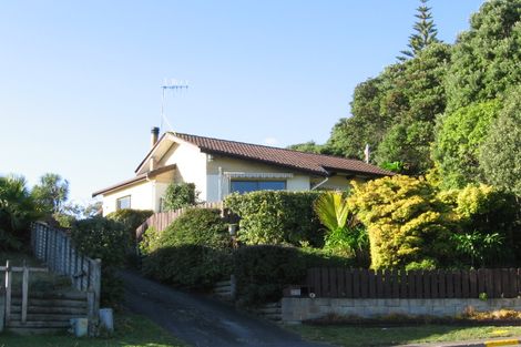 Photo of property in 19 Napier Grove, Waikanae Beach, Waikanae, 5036