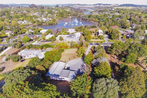 Photo of property in 138 Landing Road, Kerikeri, 0230