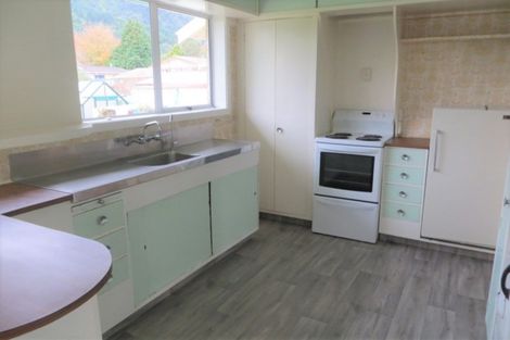 Photo of property in 90 Centennial Avenue, Te Aroha, 3320