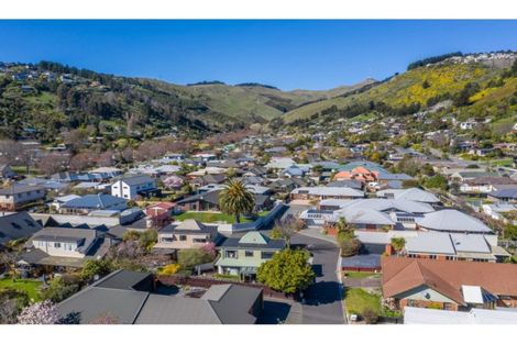 Photo of property in 2/8 Herbs Place, Cashmere, Christchurch, 8022