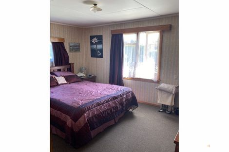 Photo of property in 72 High Street, Waimate, 7924
