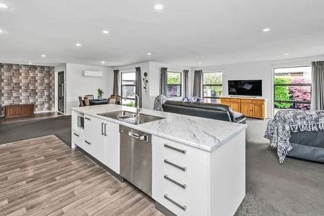 Photo of property in 8 Whitney Court, Rolleston, 7615