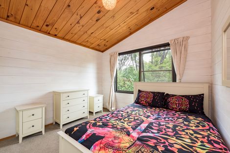 Photo of property in 4 Ross Street, Opua, 0200