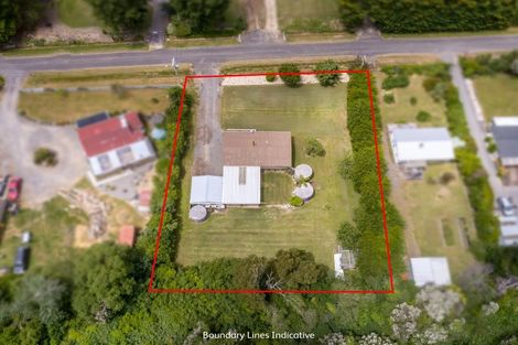 Photo of property in 16 Mclaughlin Drive, Tinui, Masterton, 5889