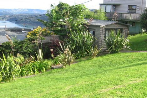 Photo of property in 27 Lookout Drive, Laingholm, Auckland, 0604