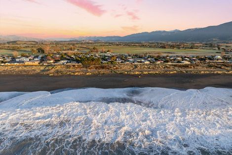 Photo of property in 170c Beach Road, Kaikoura, 7300