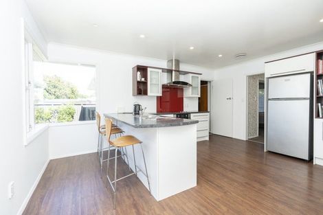 Photo of property in 9 Gerrand Place, Chedworth, Hamilton, 3210