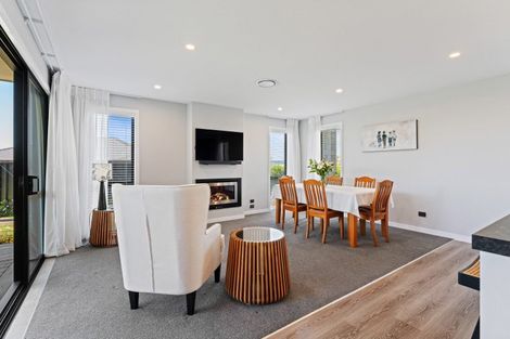 Photo of property in 28 Maunganamu Drive, Wharewaka, Taupo, 3330