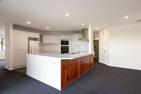 Photo of property in 6 Bouverie Crescent, Flagstaff, Hamilton, 3210