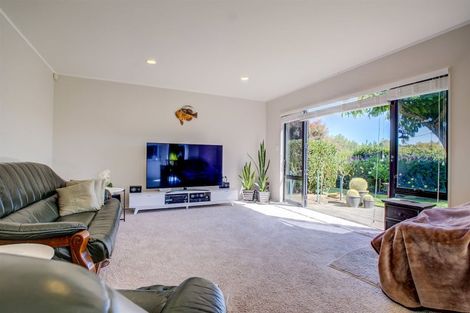 Photo of property in 25 Dallinger Street, St Andrews, Hamilton, 3200