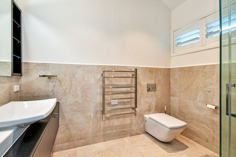 Photo of property in 11 Swindon Close, Mellons Bay, Auckland, 2014