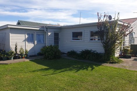 Photo of property in 38 Saint Johns Street, Woolston, Christchurch, 8062