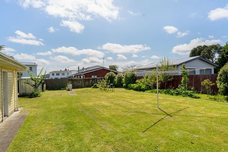 Photo of property in 37 Dorset Street, Levin, 5510