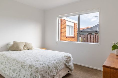 Photo of property in 2/203 Galloway Street, Hamilton East, Hamilton, 3216