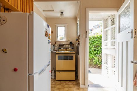 Photo of property in 36 Barr Street, Kenmure, Dunedin, 9011