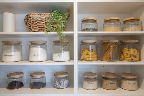 Photo of property in 27 Te Piriti Road, One Tree Point, 0118