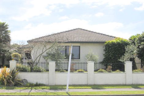 Photo of property in 3 Santa Monica Drive, Papamoa Beach, Papamoa, 3118