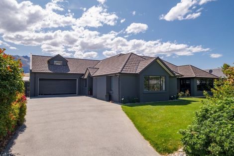 Photo of property in 21 De Bettencor Place, Mount Pisa, Cromwell, 9383