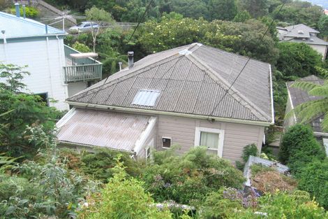 Photo of property in 46 Connaught Terrace, Brooklyn, Wellington, 6021