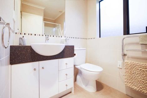 Photo of property in 53 Turnberry Drive, Wattle Downs, Auckland, 2103