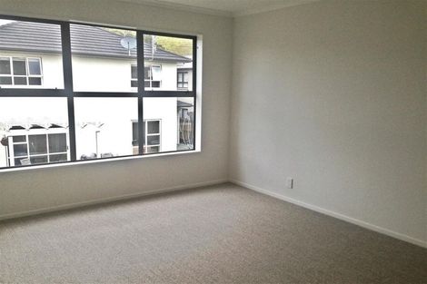 Photo of property in 14 Purchas Hill Drive, Stonefields, Auckland, 1072
