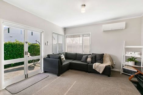 Photo of property in 1/17 Wedgwood Avenue, Mangere East, Auckland, 2024