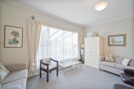 Photo of property in 8 Bletsoe Avenue, Spreydon, Christchurch, 8024