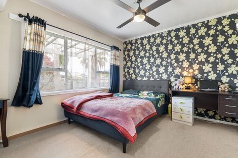 Photo of property in 10 Princess Street, Takanini, 2112