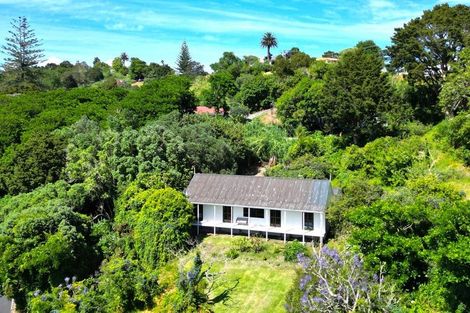 Photo of property in 33 Clendon Esplanade, Rawene, Kaikohe, 0473