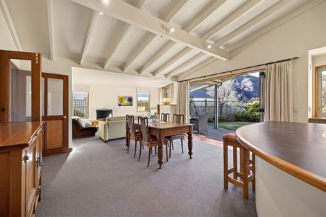Photo of property in 5 Stafford Street, Arrowtown, 9302
