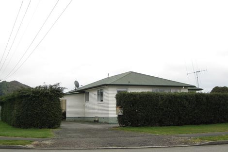 Photo of property in 14 Milton Street, Murchison, 7007