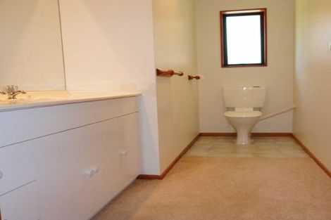 Photo of property in 40 Briarmont Street, Avondale, Christchurch, 8061