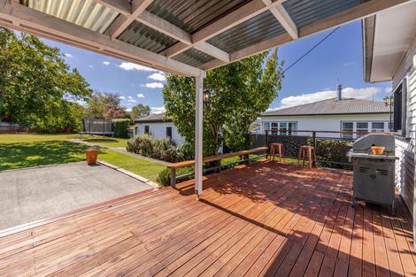 Photo of property in 4 Holyrood Terrace, Waipukurau, 4200
