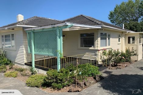 Photo of property in 361 Main Road, Huapai, Kumeu, 0810
