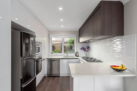 Photo of property in 6c Archers Road, Glenfield, Auckland, 0629